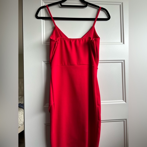 Misguided red dress - Picture 2 of 3